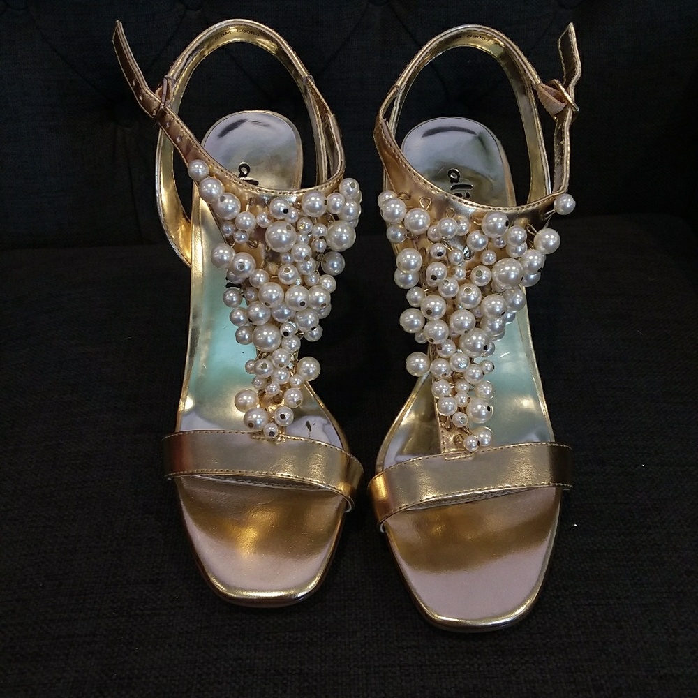 Alisha Hill gold heels